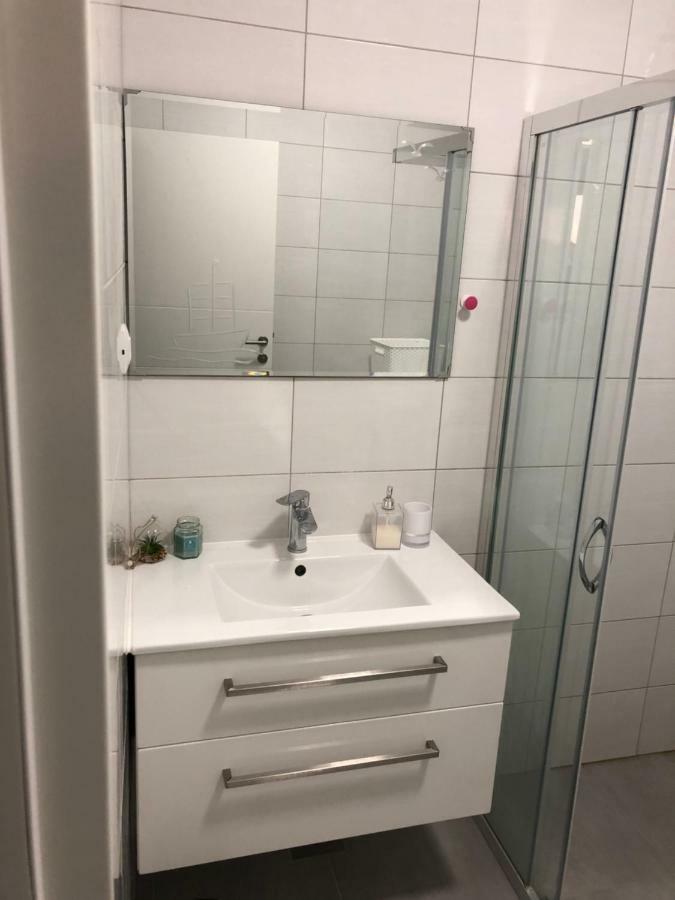 Apartman Petar ราชานาส ภายนอก รูปภาพ